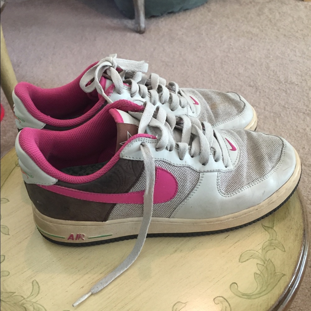 Nike Airforce sneakers- women’s